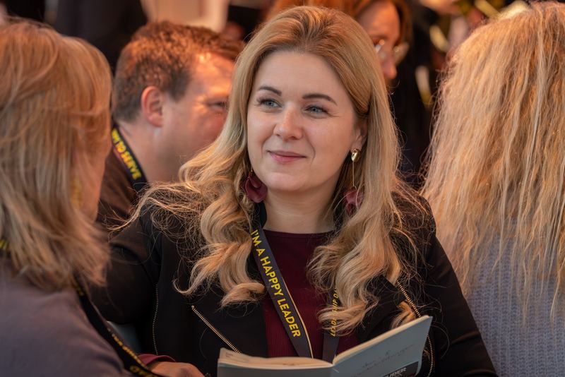 Konzentriertes Zuhören beim Future Leadership Day